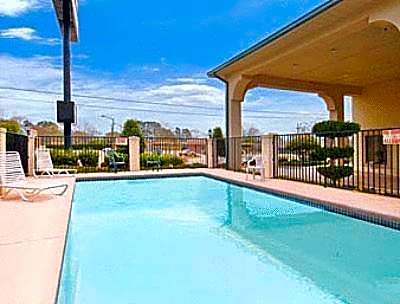 Days Inn by Wyndham Thomaston