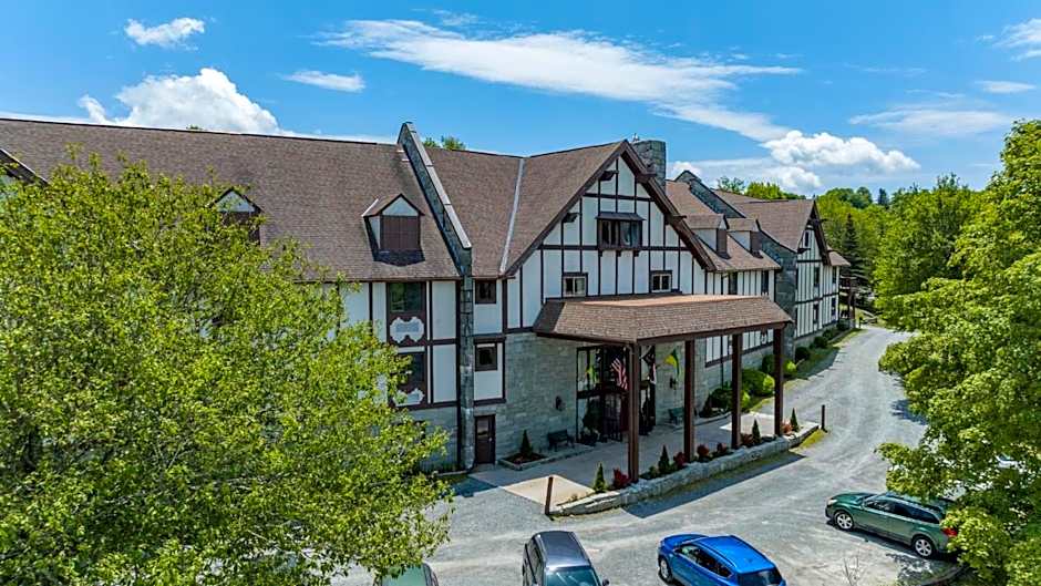 4 Seasons at Beech Mountain