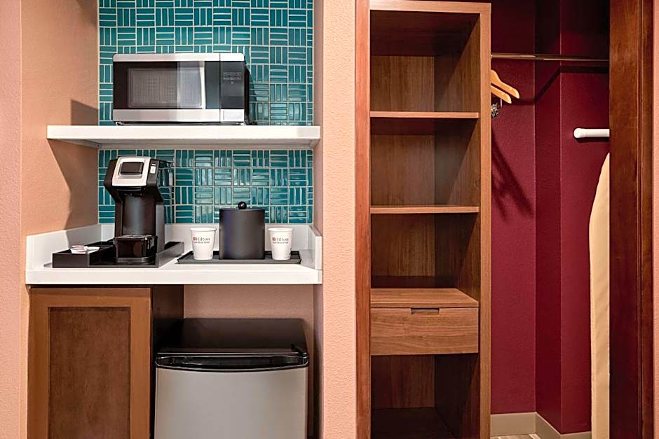 Hilton Garden Inn Los Angeles Airport