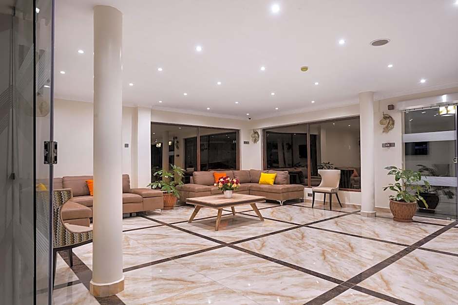West Lerruat Hotel