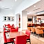 Hilton Garden Inn Alexandria Old Town National Harbor
