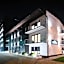 Apartamenty Katowice by Lantier - Swimming Pool Zone