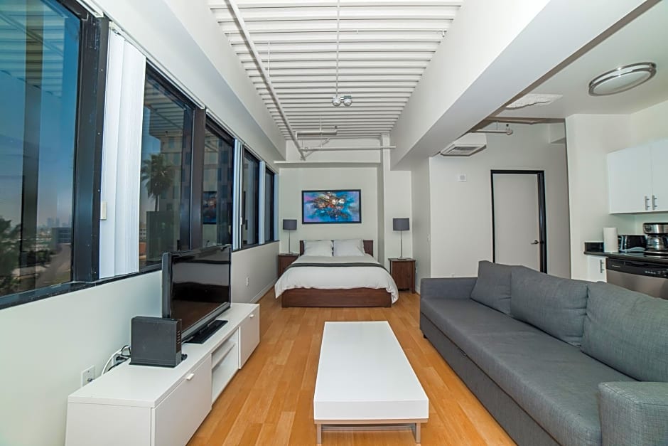Metropolitan Apartel
