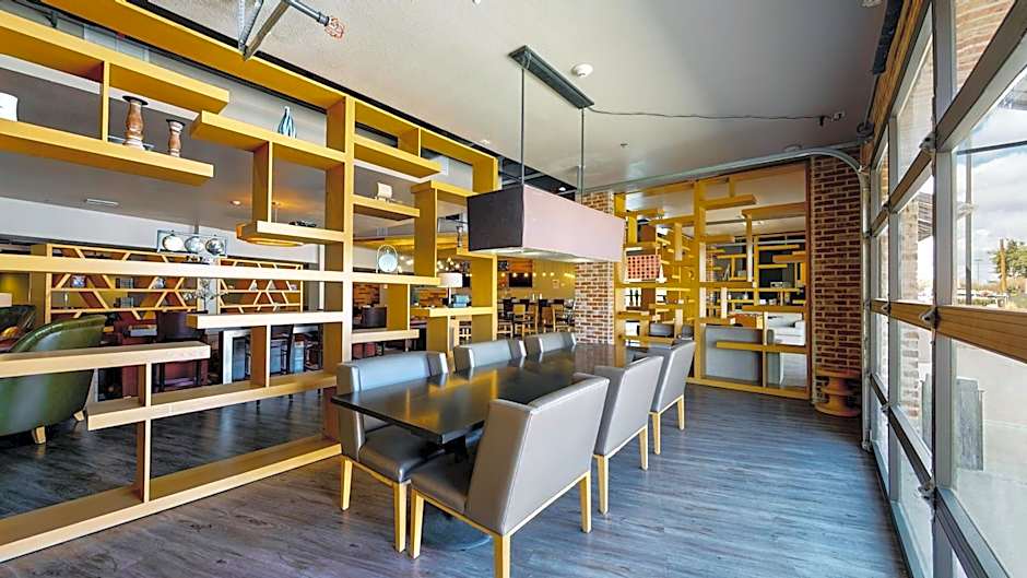 voco College Station Aggieland