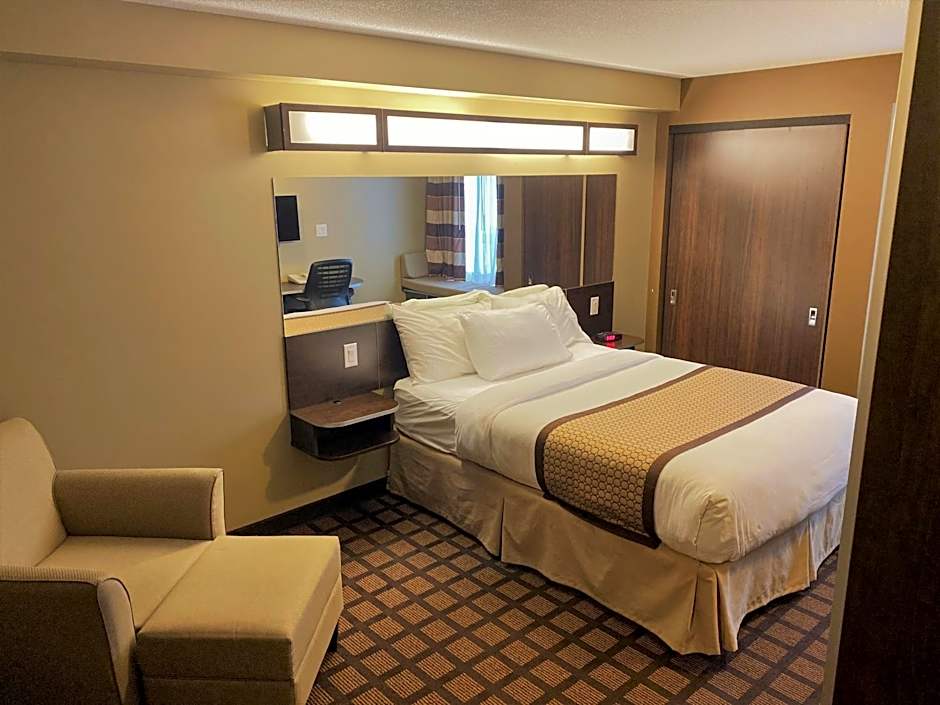 Microtel Inn & Suites by Wyndham Timmins