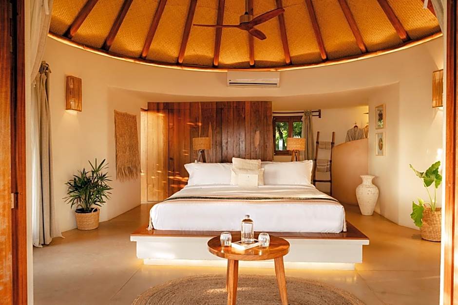 ZOA Hotel - Adults Only