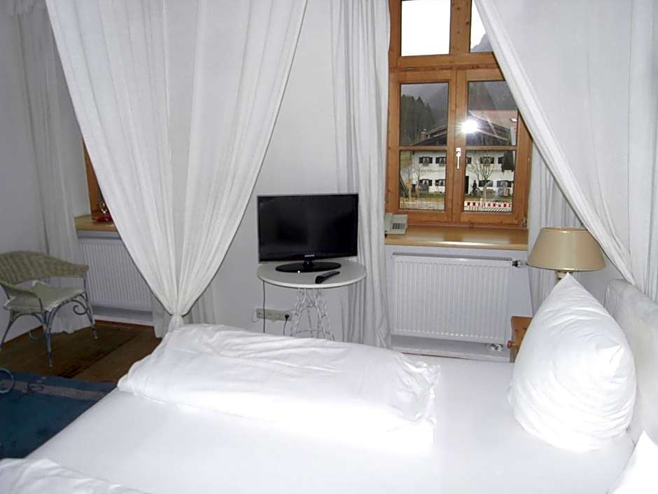 Double Room — 14 fotoğraftan 1. fotoğraf