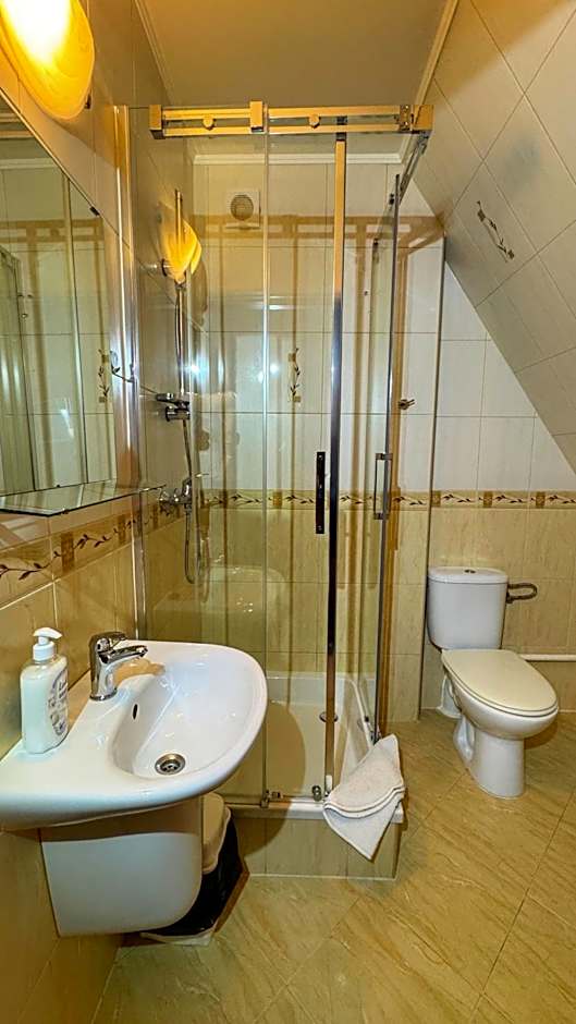 Villa Broniewskiego - Zakopane Apartamenty Pokoje