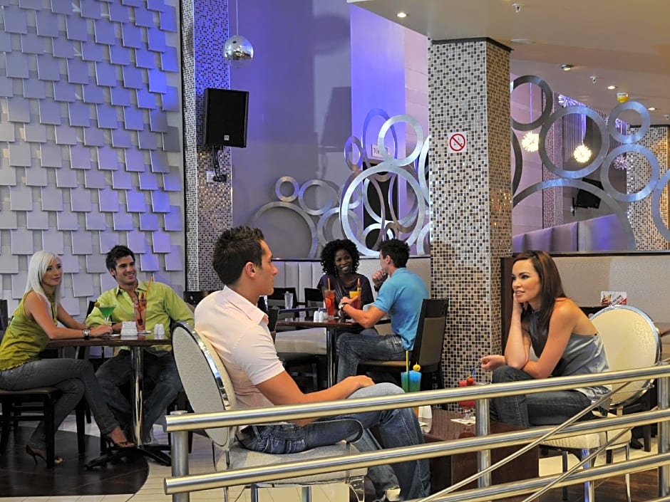 Peermont Metcourt Suites at Emperors Palace Johannesburg