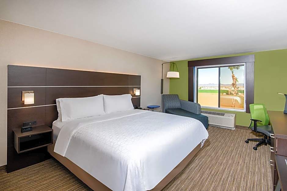 Holiday Inn Express Hotel & Suites Yuma By IHG