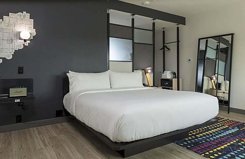 Aloft Dallas DFW Airport Grapevine