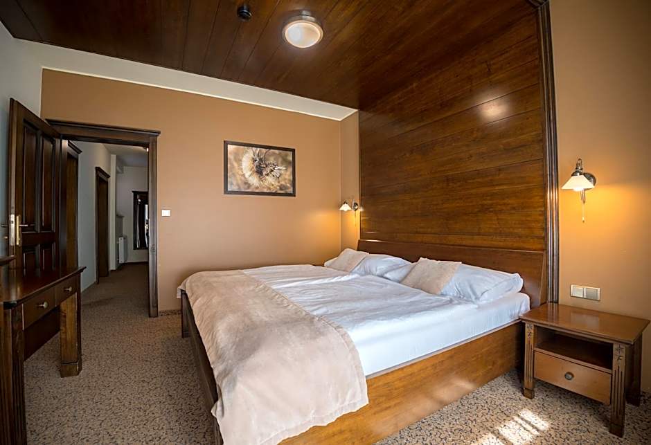 APLEND Wellness Hotel Borovica