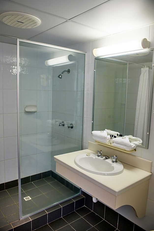 Newcastle Beach Hotel