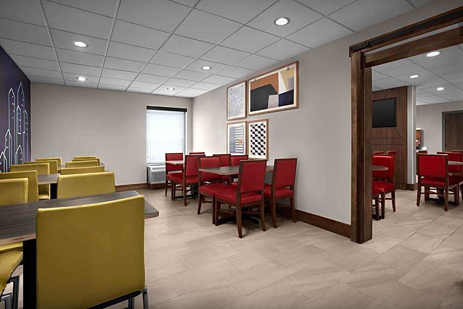 Holiday Inn Express Washington DC-BW Parkway By IHG