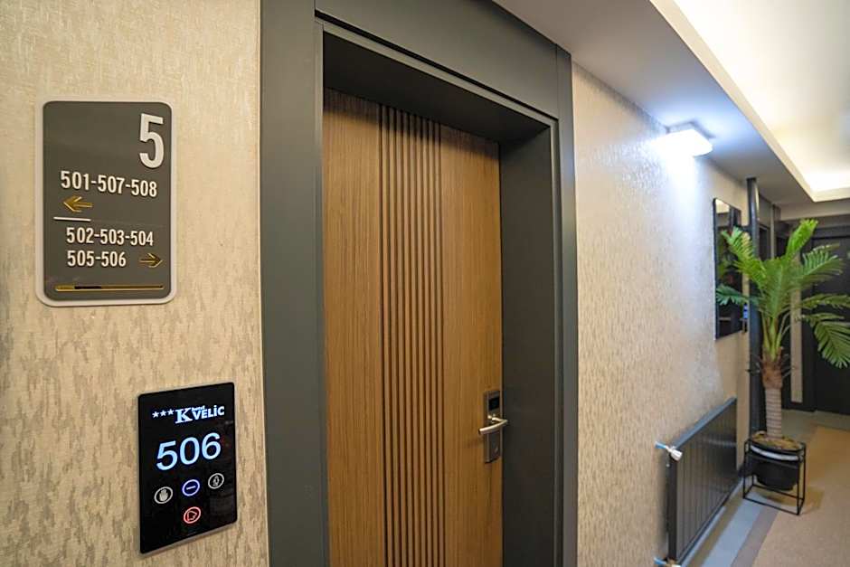 Kucuk Velic Hotel
