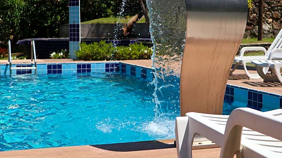 Pousada Beija Flor-Lumiar - Piscinas e Café