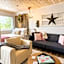 Resort- Indoor Pool, Hottub, Sauna, Gameroom - Cozy Studio-Near Slopes and Oz