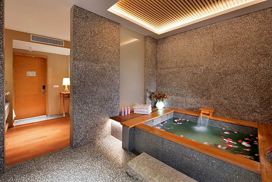 Blossom House Wuxi Yangshan Taohua Island