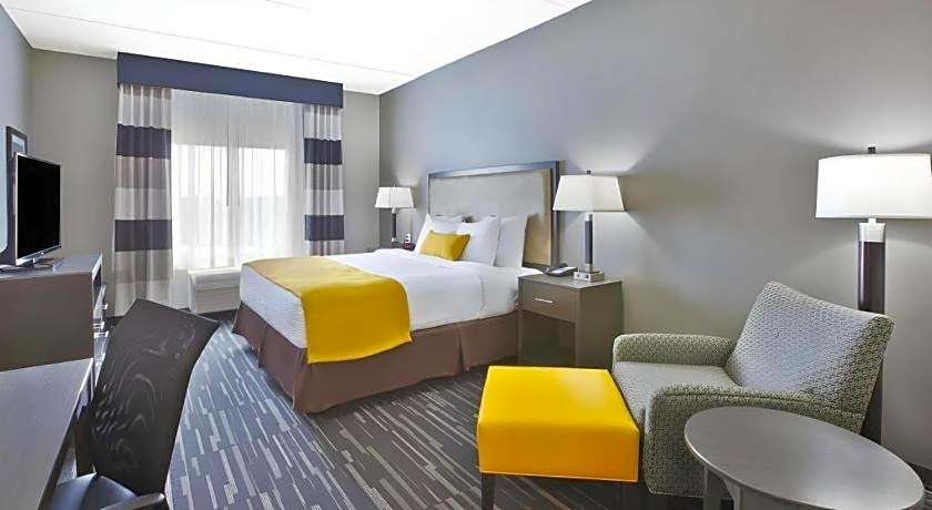 Best Western Plus Cranberry-Pittsburgh North