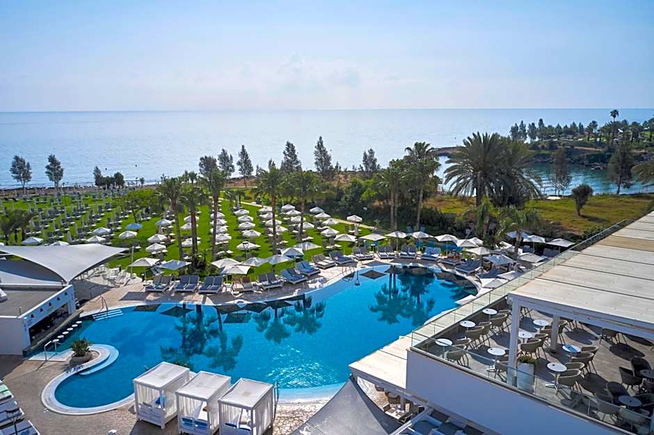 Atlantica Sea Breeze, Adults Only