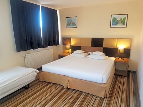 Family room standard