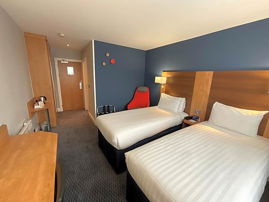Holiday Inn Express Nuneaton By IHG