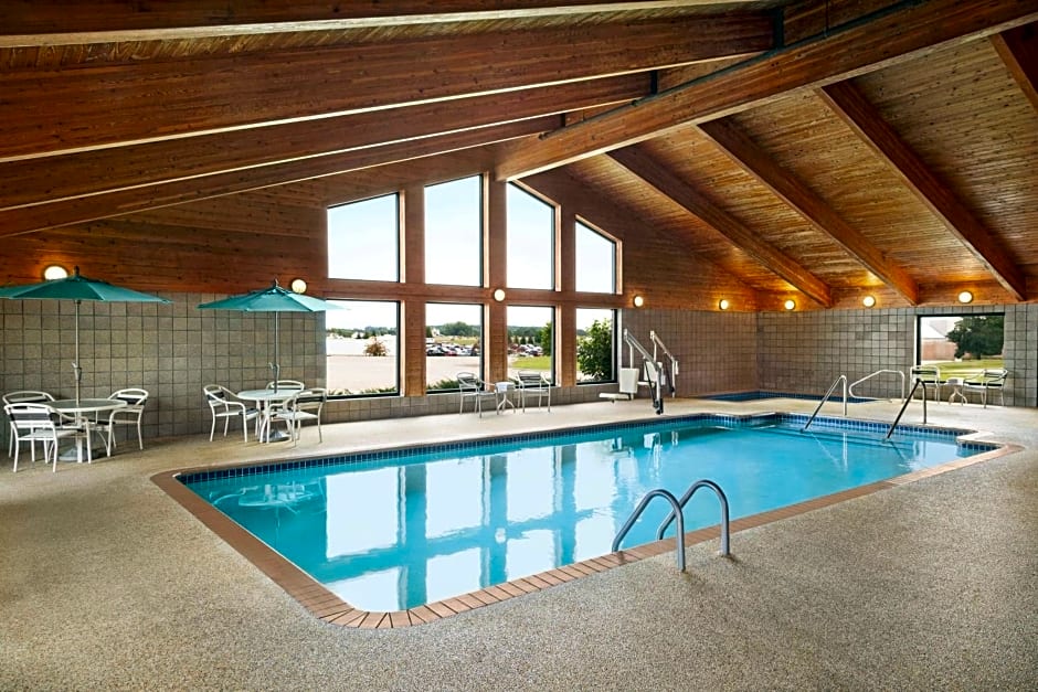 AmericInn by Wyndham Sauk Centre
