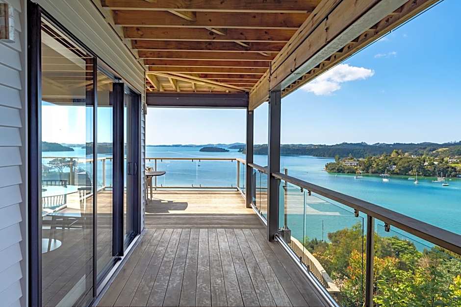 Marina Cove Bay of Islands