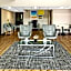 Days Inn & Suites by Wyndham DeSoto