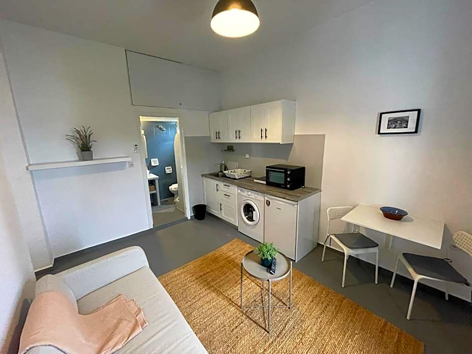 Spanos Apartments - Panteli