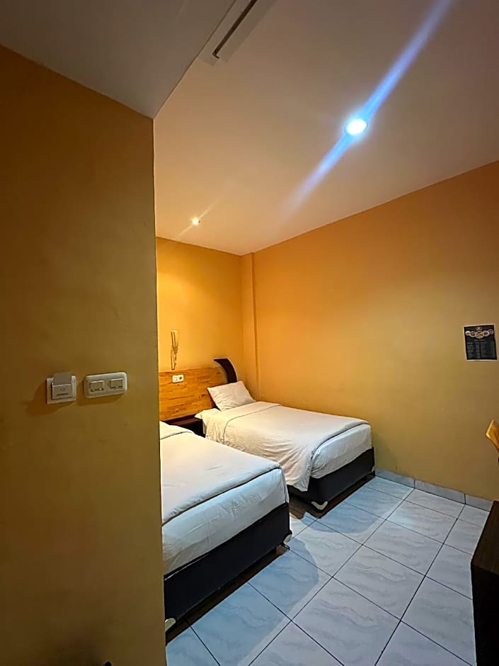 Hotel Anda Dan Karaoke Pematangsiantar