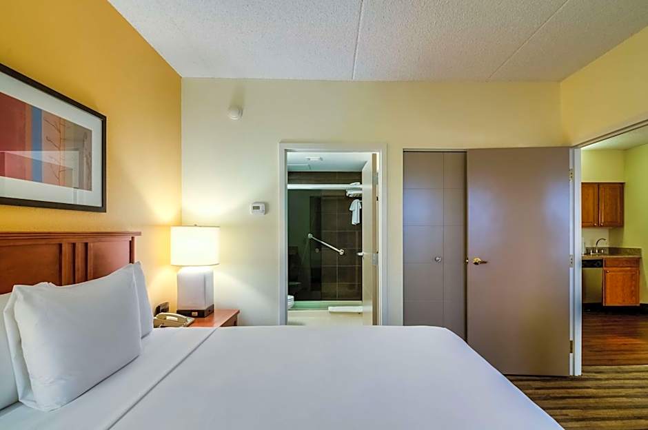 Hyatt House Chicago Schaumburg