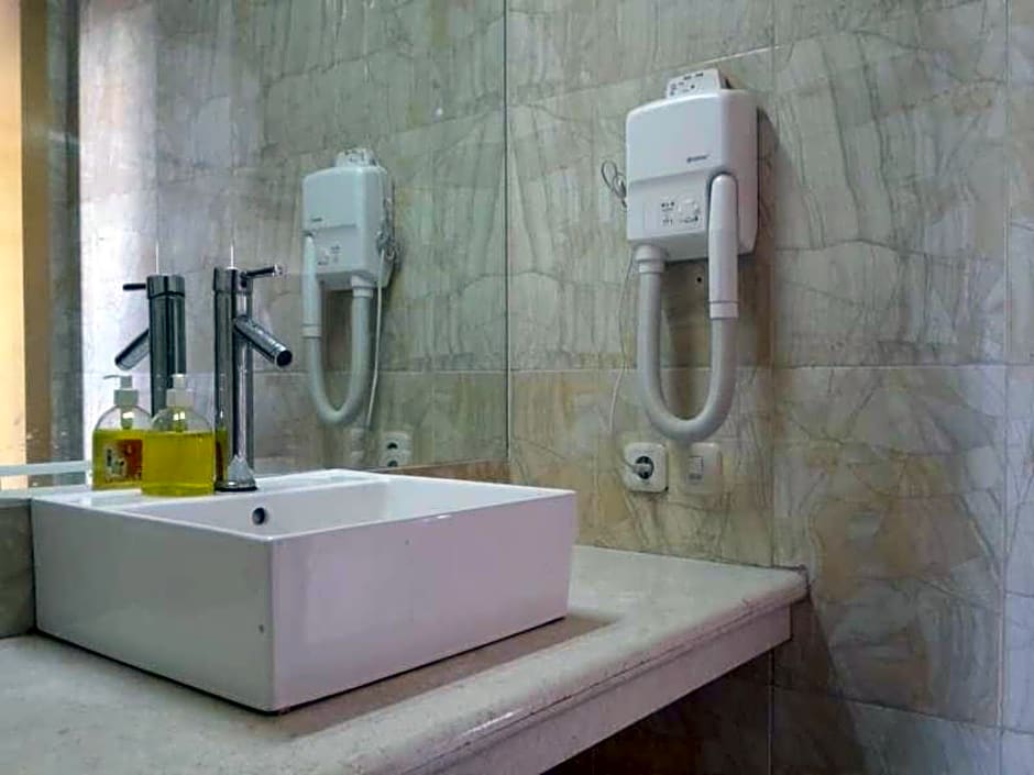 Green Wattana Hotel Sentul