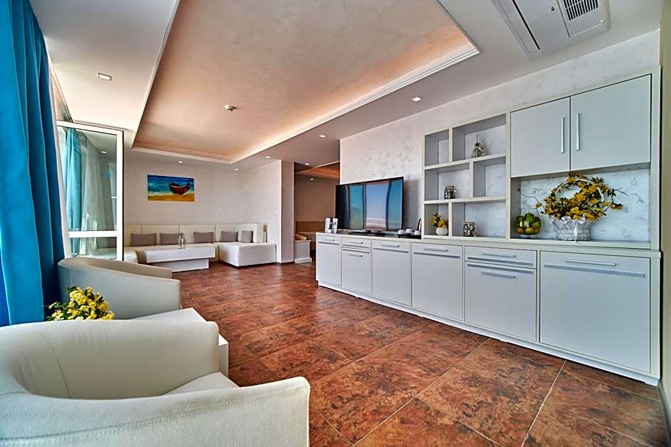 Bilyana Beach Hotel- Adults only