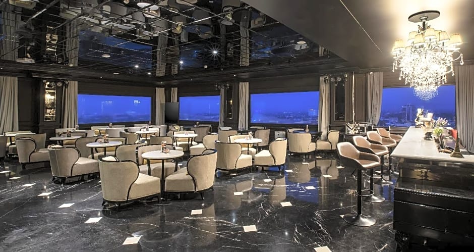 Lafayette Boutique Hotel