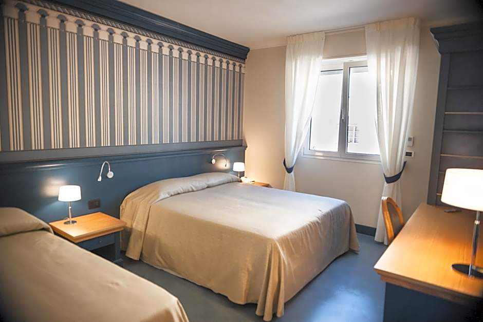 MH HOTEL VARAZZE