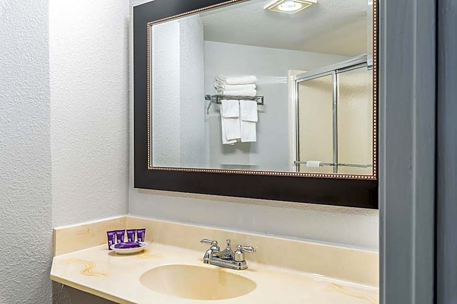 Americas Best Value Inn Searcy