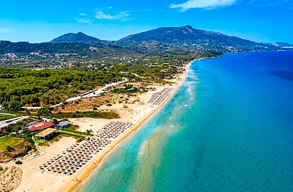 Votsalon Beach House - 30 meters from Alykes Beach