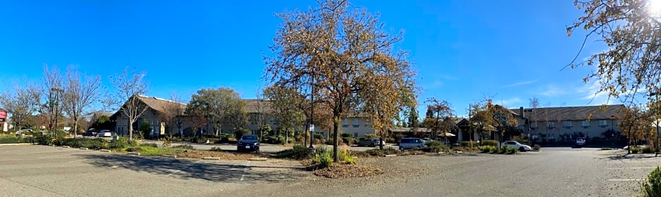 Rocklin Park Hotel