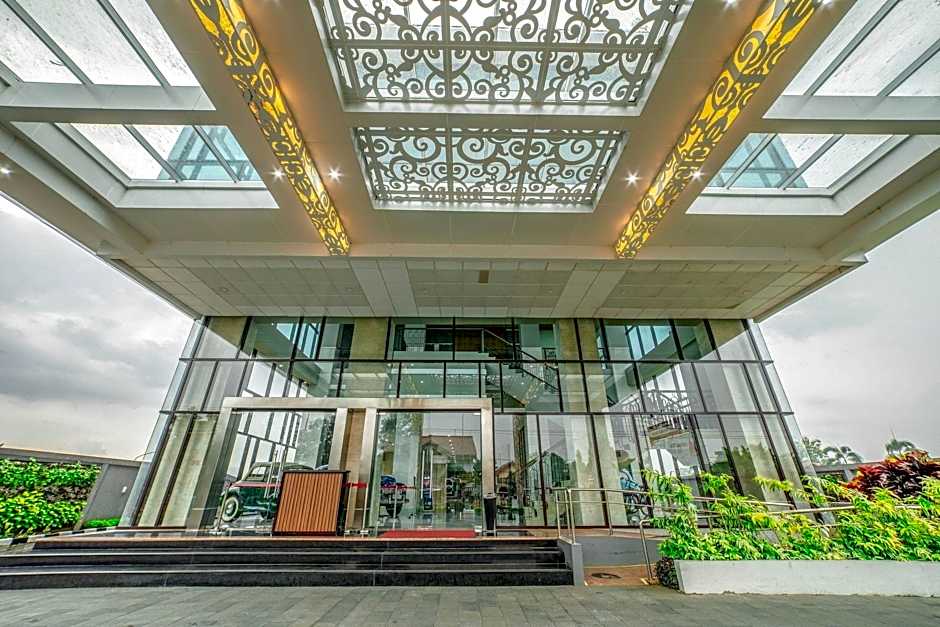 Braling Grand Hotel Purbalingga, Azana Hotels Collection