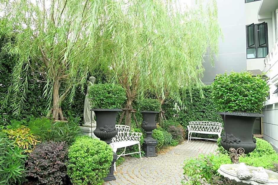 Marquise Boutique Hotel