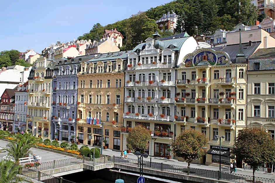 ASTORIA Hotel & Medical Spa