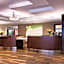 Holiday Inn Hotel & Suites Warren By IHG