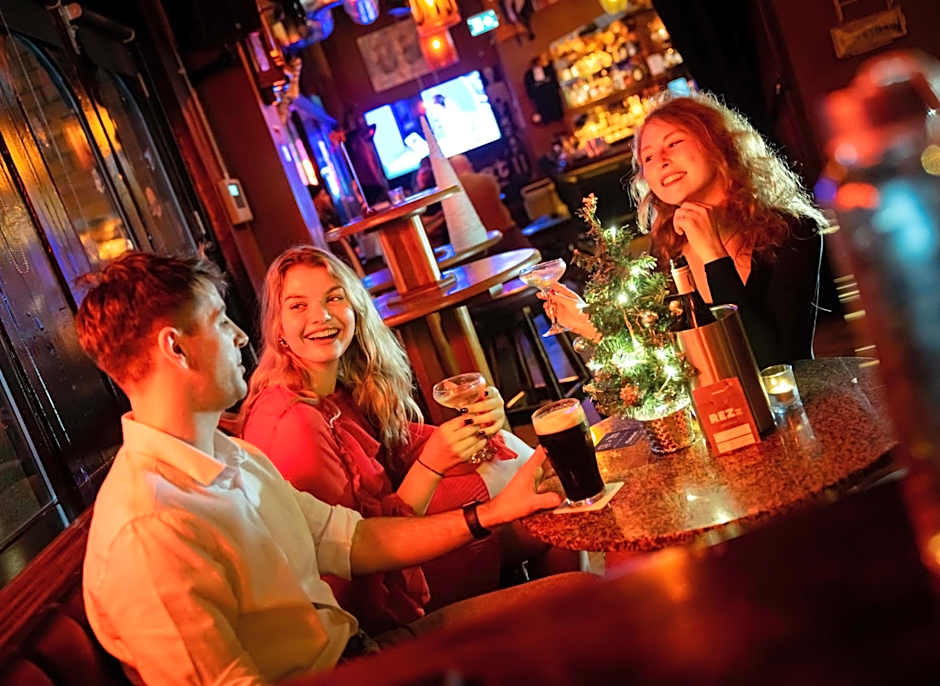 REZz Temple Bar, Dublin