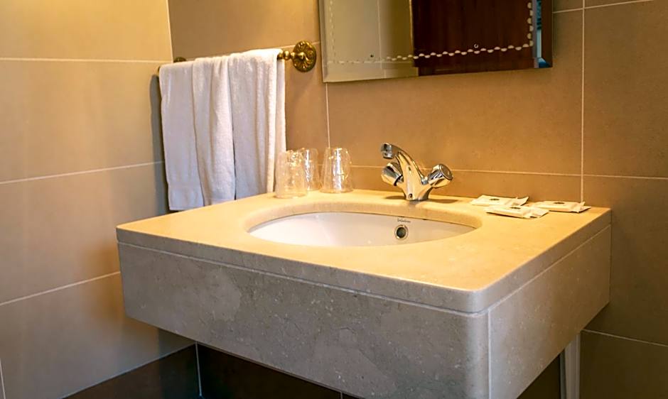 Hotel Santa Cecília