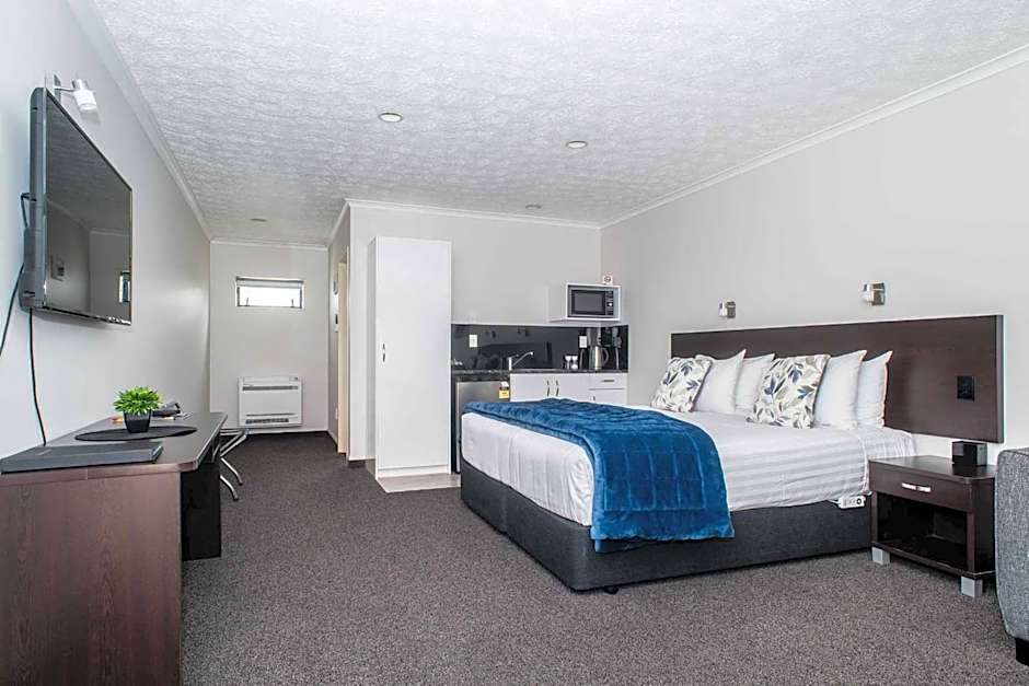 White Heron Motor Lodge