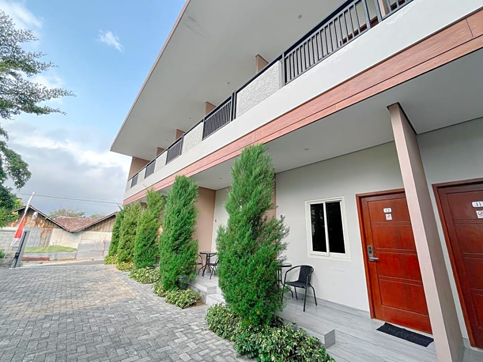 Urbanview Hotel Bubusini Batu by RedDoorz