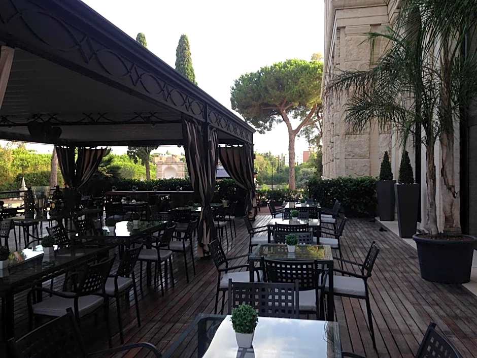 TH Roma - Carpegna Palace