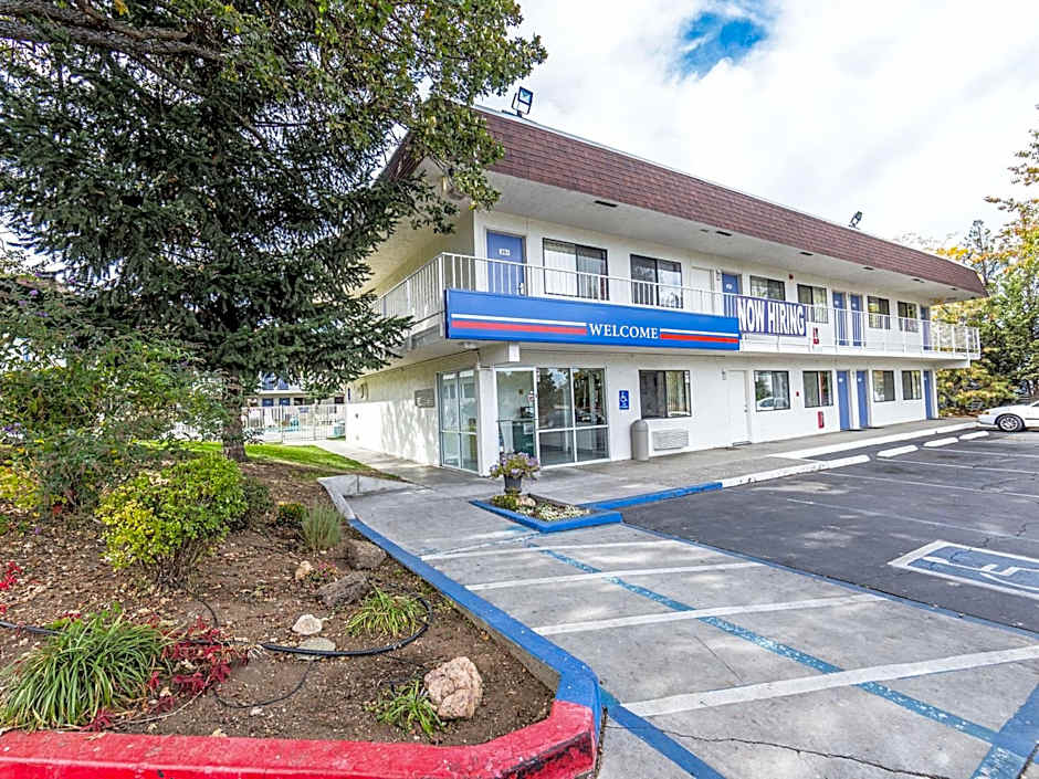 Motel 6-Yreka, CA