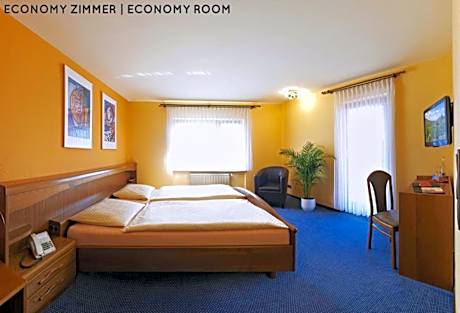 Economy Double Room